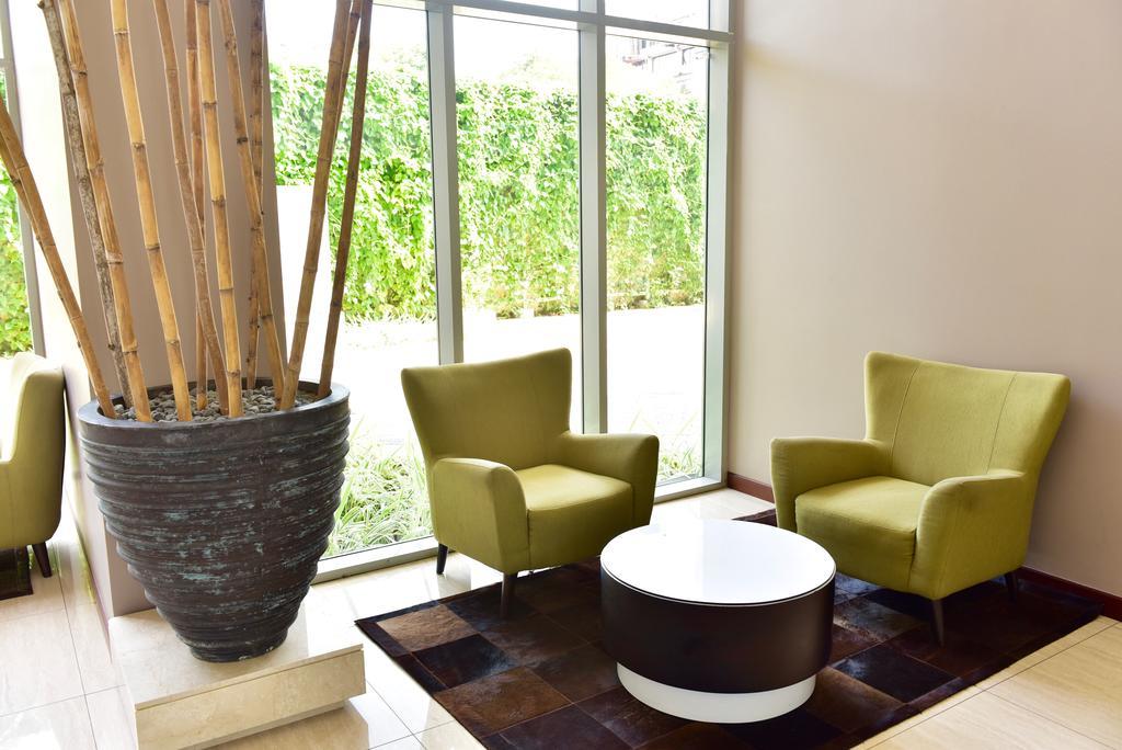 Skylounge Apartment โคลอมโบ ห้อง รูปภาพ